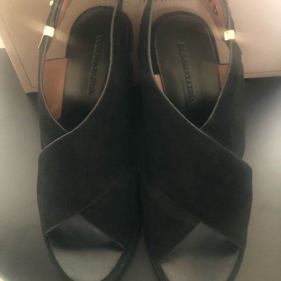 BCBG MAXAZRIA black shoes. Come with a dust bag - Picture 3 of 6